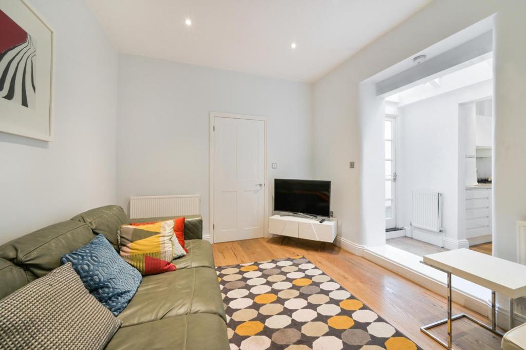 Cozy Hideaway In South Ken! Lejlighed London Eksteriør billede